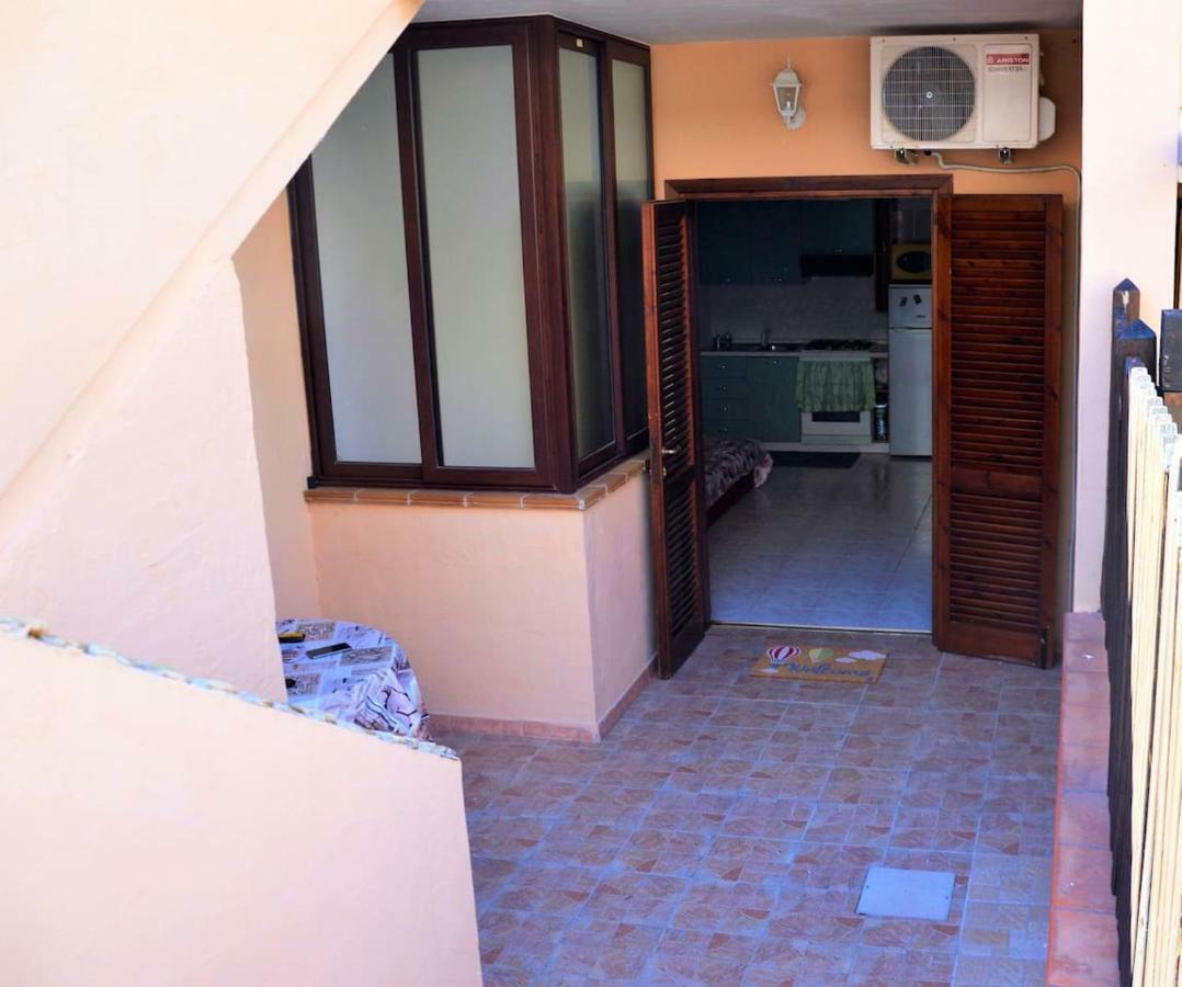 40 Via Belfast Apartment Villasimius Exterior photo